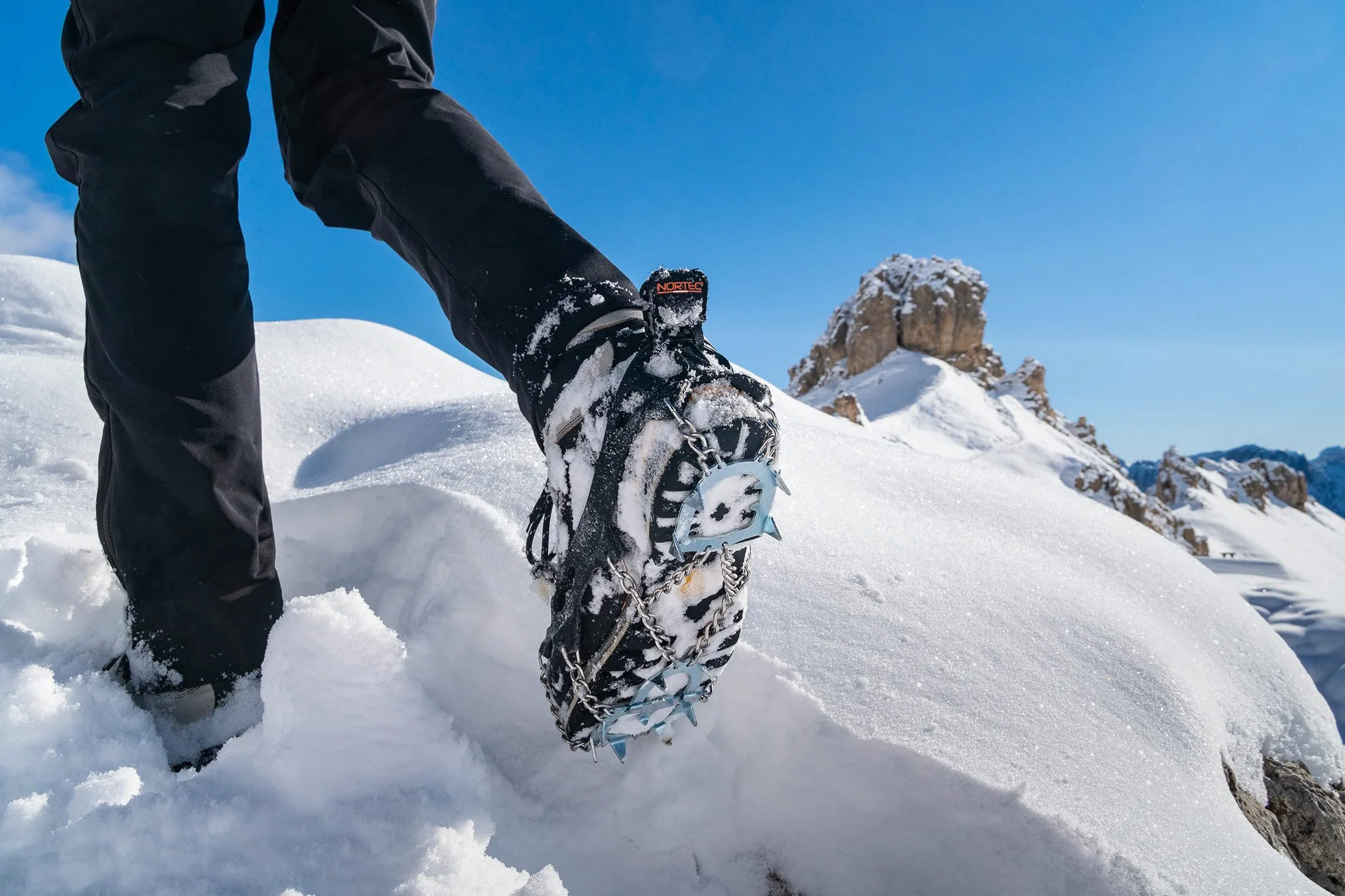 Nortec Crampons ALP 2.0 Micro Crampons Légers pour Chaussures Winter Trekking Glace Neige