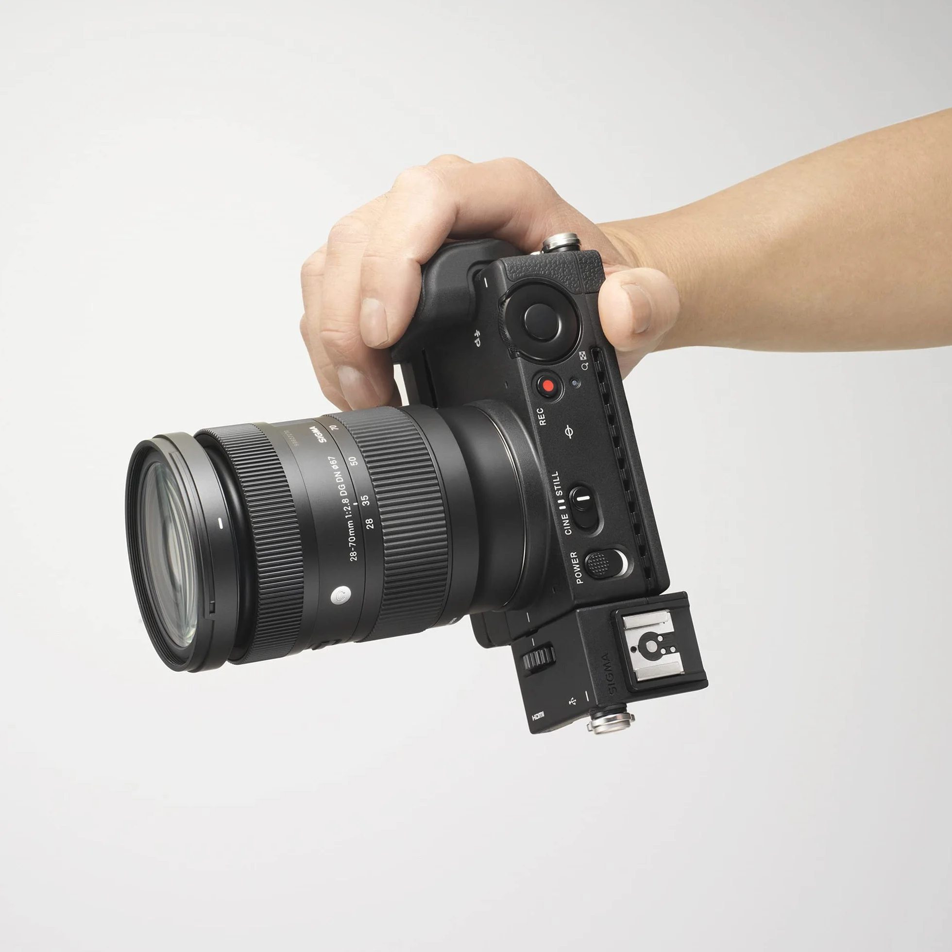 Sigma Zoom 28-70 mm F2.8 DG DN - Monture Sony