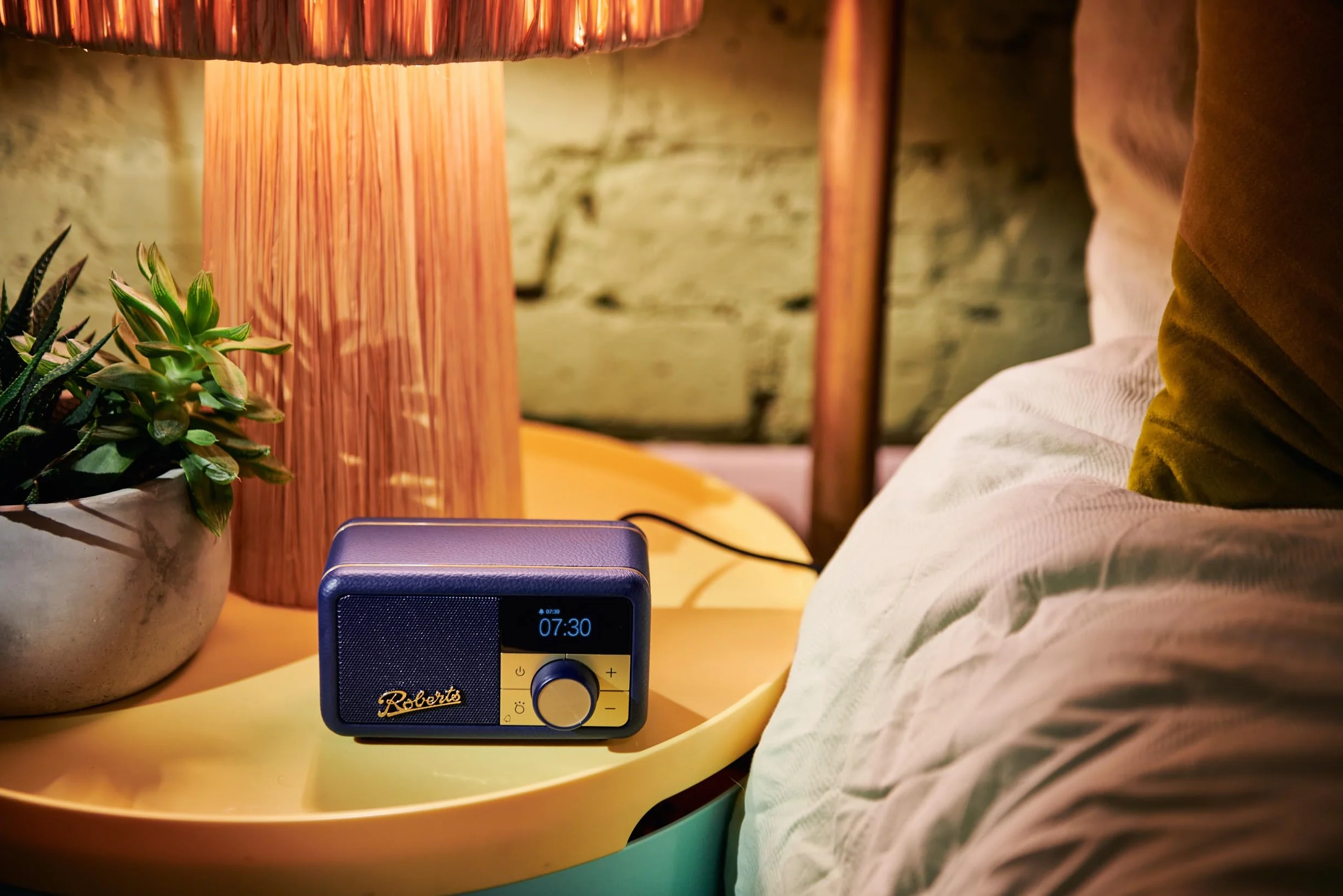 Roberts Revival Petite 2 DAB+/FM/Bluetooth Alarme Bleu Minuit