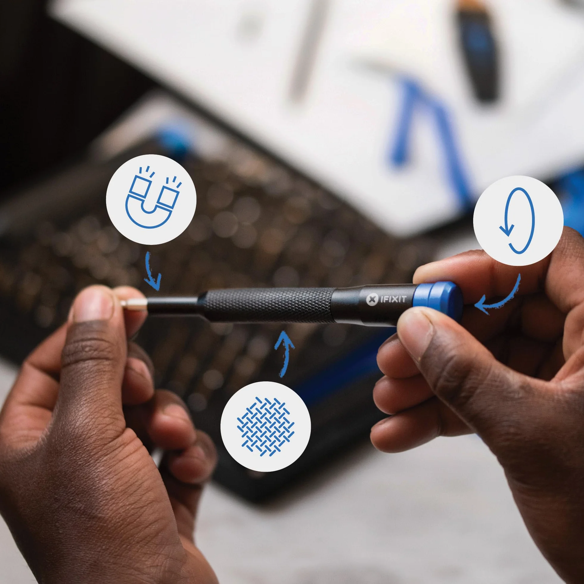iFixit Pro Tech Toolkit (Édition noire) Ensemble d'outils, outils d'ouverture, tournevis de précision et 64 embouts (4 mm), pour réparation de smartphone, ordinateur