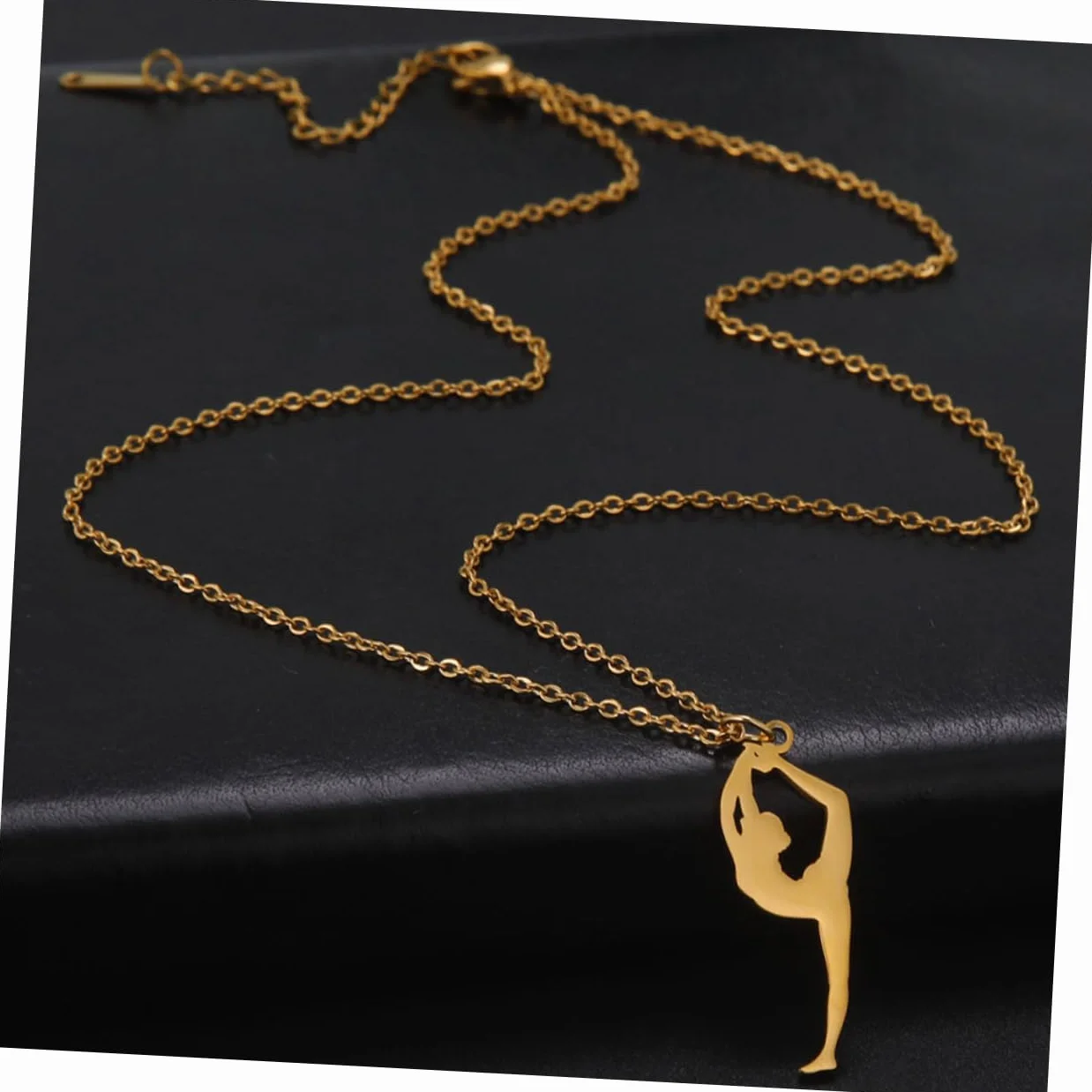 YARNOW collier en or chaîne de cou créative collier pendentif femme bijoux de cou Acier inoxydable Golden