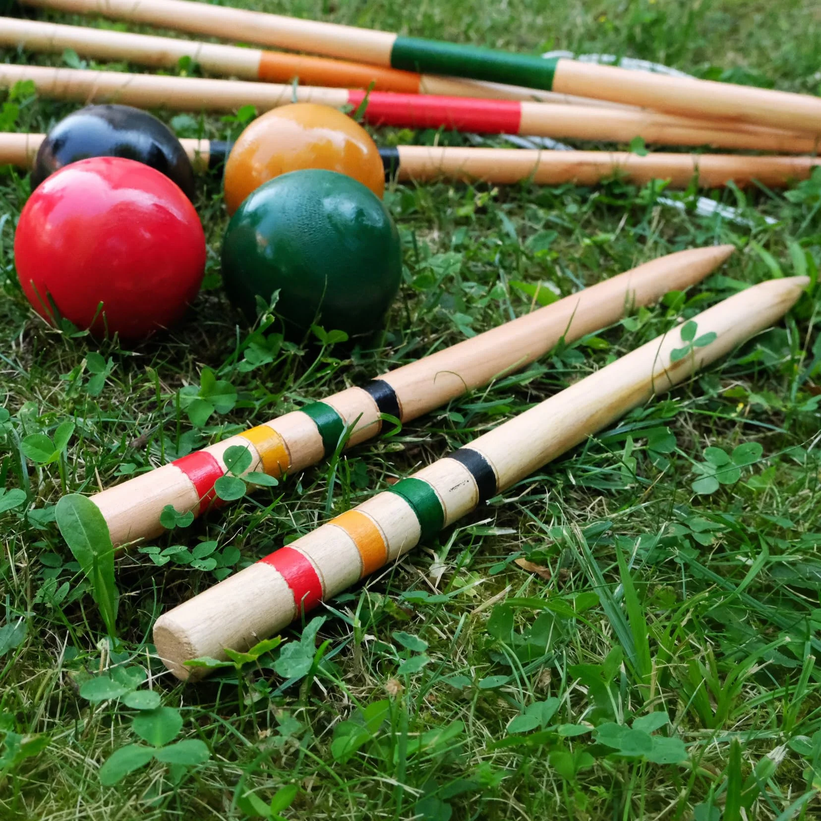 Carromco Jeu de Croquet Basic-XM en Bois pour 4 Joueurs