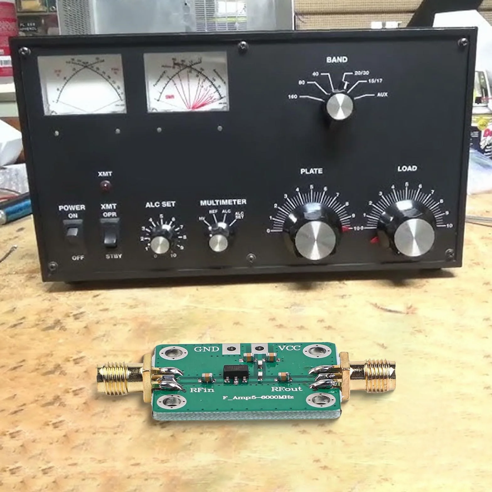 Amplificateur RF large bande 30-4000 MHz 40 dB gain DC 5 V FM HF VHF UHF GPS