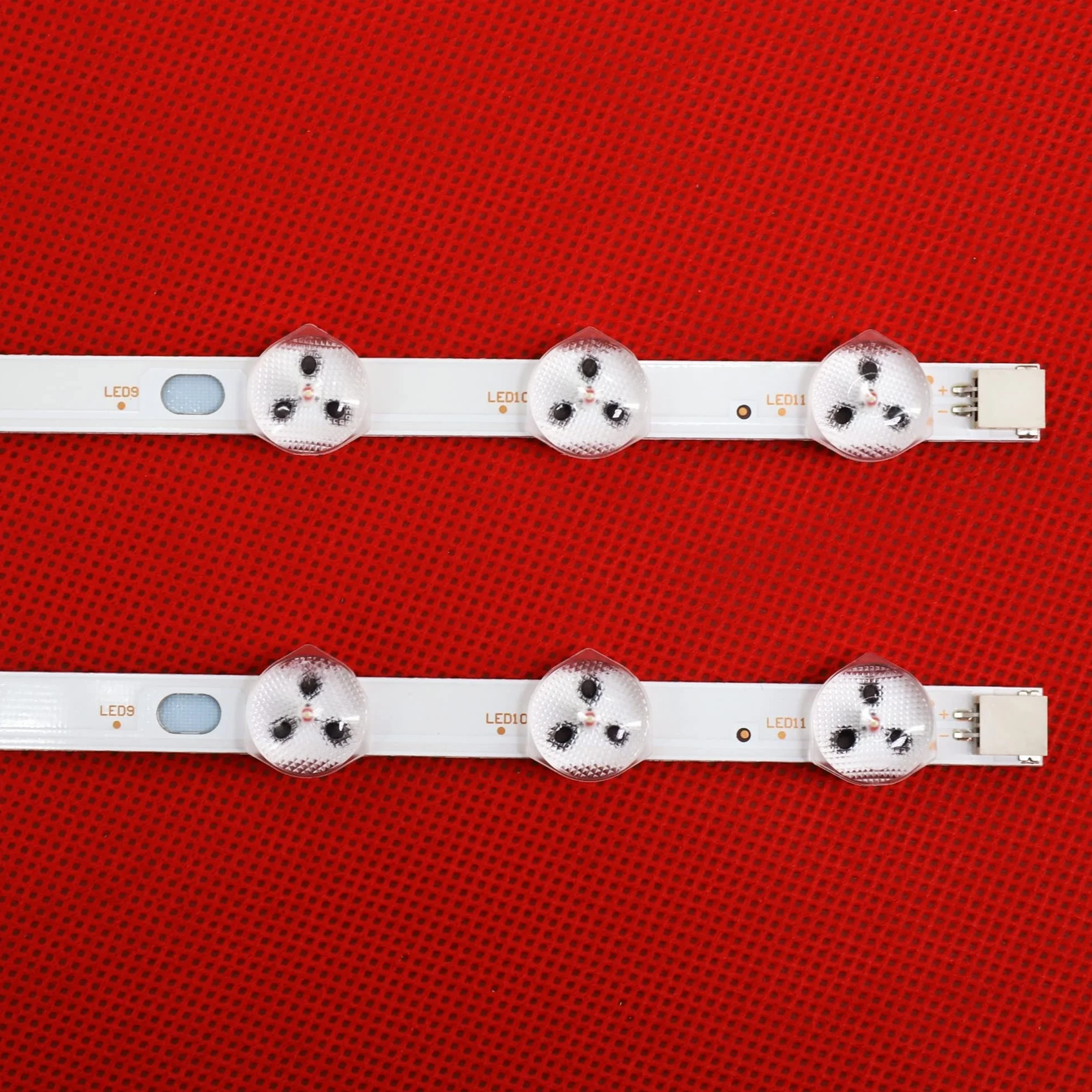 SENHE Lot de 2 bandes LED 11 LED 575 mm 32D1333DB pour TV LED 32" NDV REV0.0 VES315WNDB-01 VES315WNDL-N01 Convient pour VESTEL Convient pour LG INNOTEK