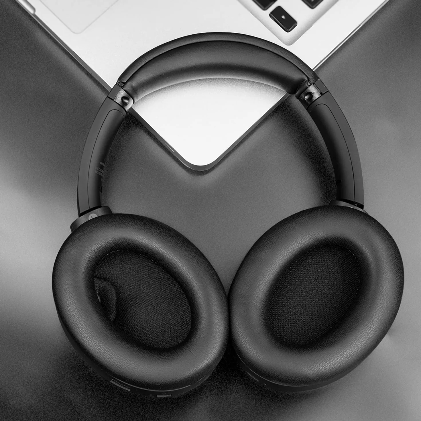 SOULWIT Coussinets Mousse pour Sony WH-1000XM4 Casque, Isolation Phonique, Épaisseur Supplémentaire, Noir