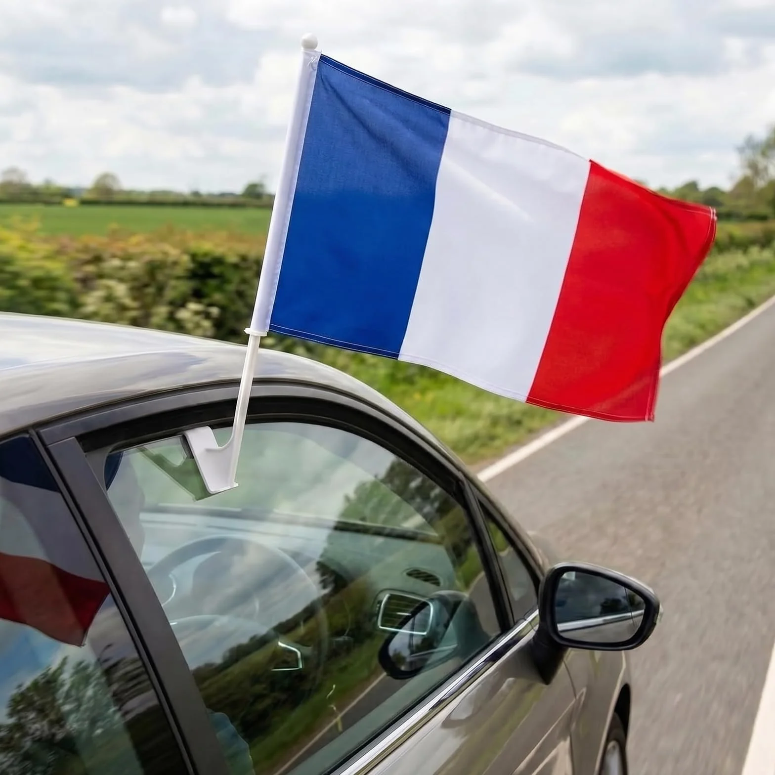 Drapeaux de Voiture France Lot de 2, 30 x 45 cm, Polyester avec Support