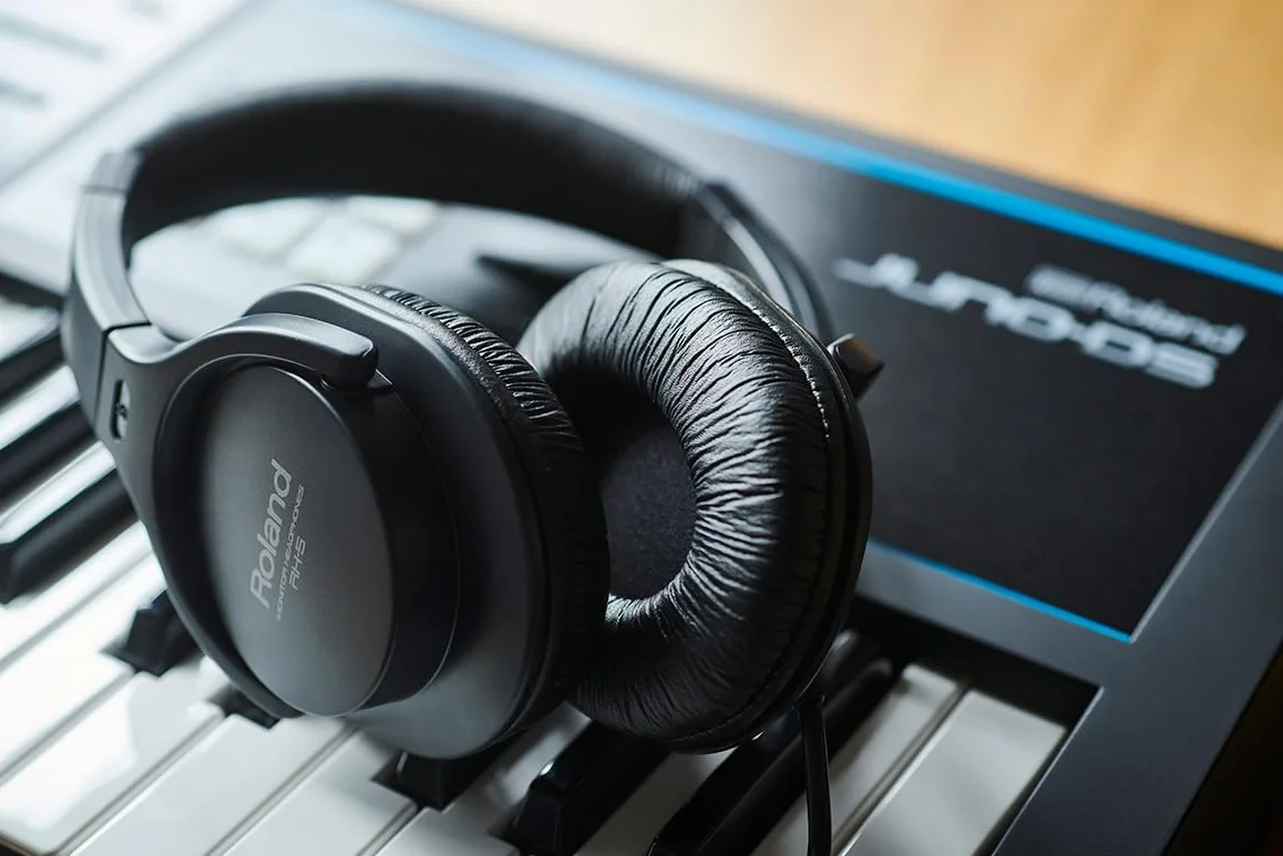 Roland Casque RH-5, pour Le Monitoring, Conception fermée pour Une écoute sans Distraction