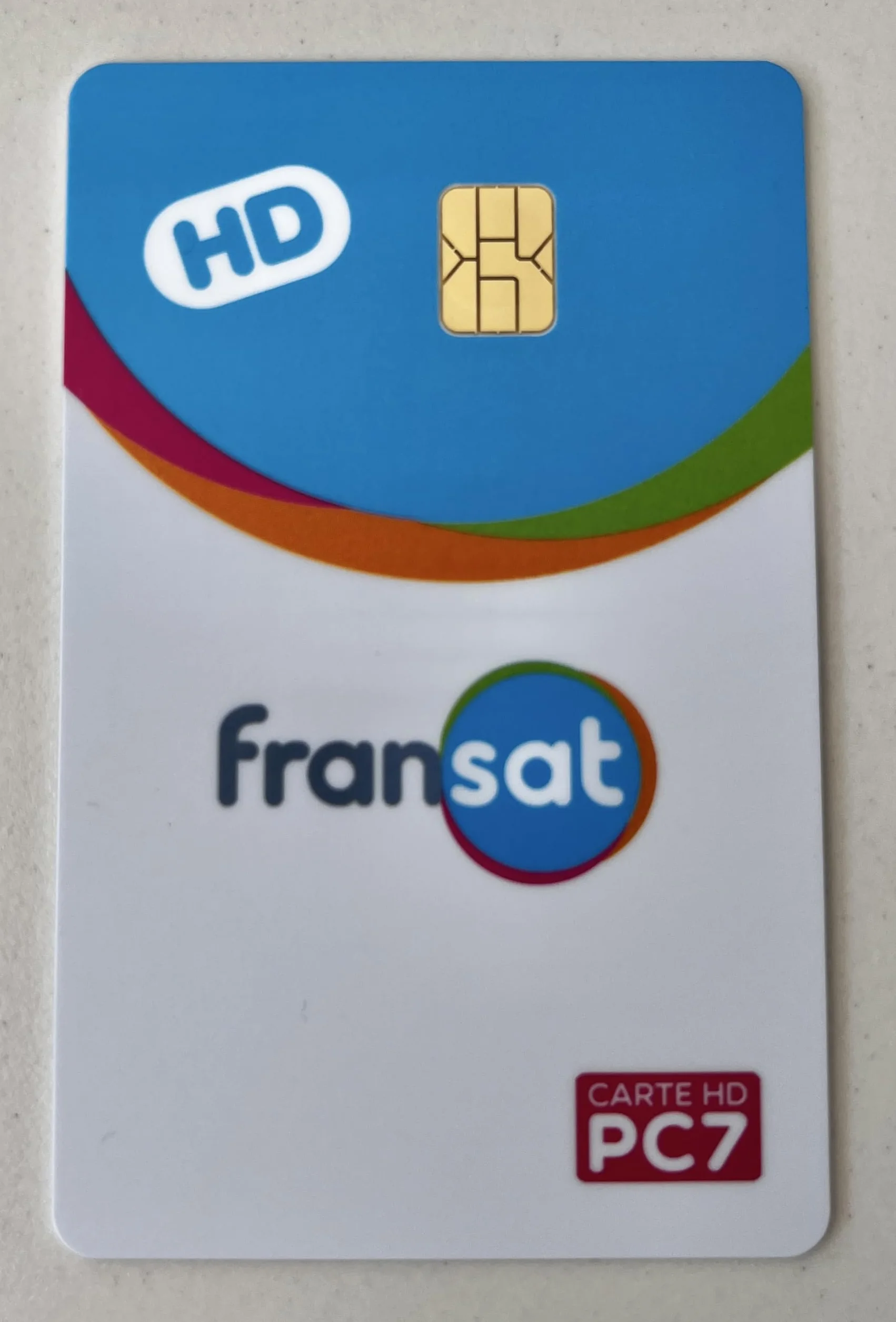 Carte FRANSAT PC7 HD - VALIDE 4 Ans + Porte-Cartes en Aluminium avec Blocage RFID