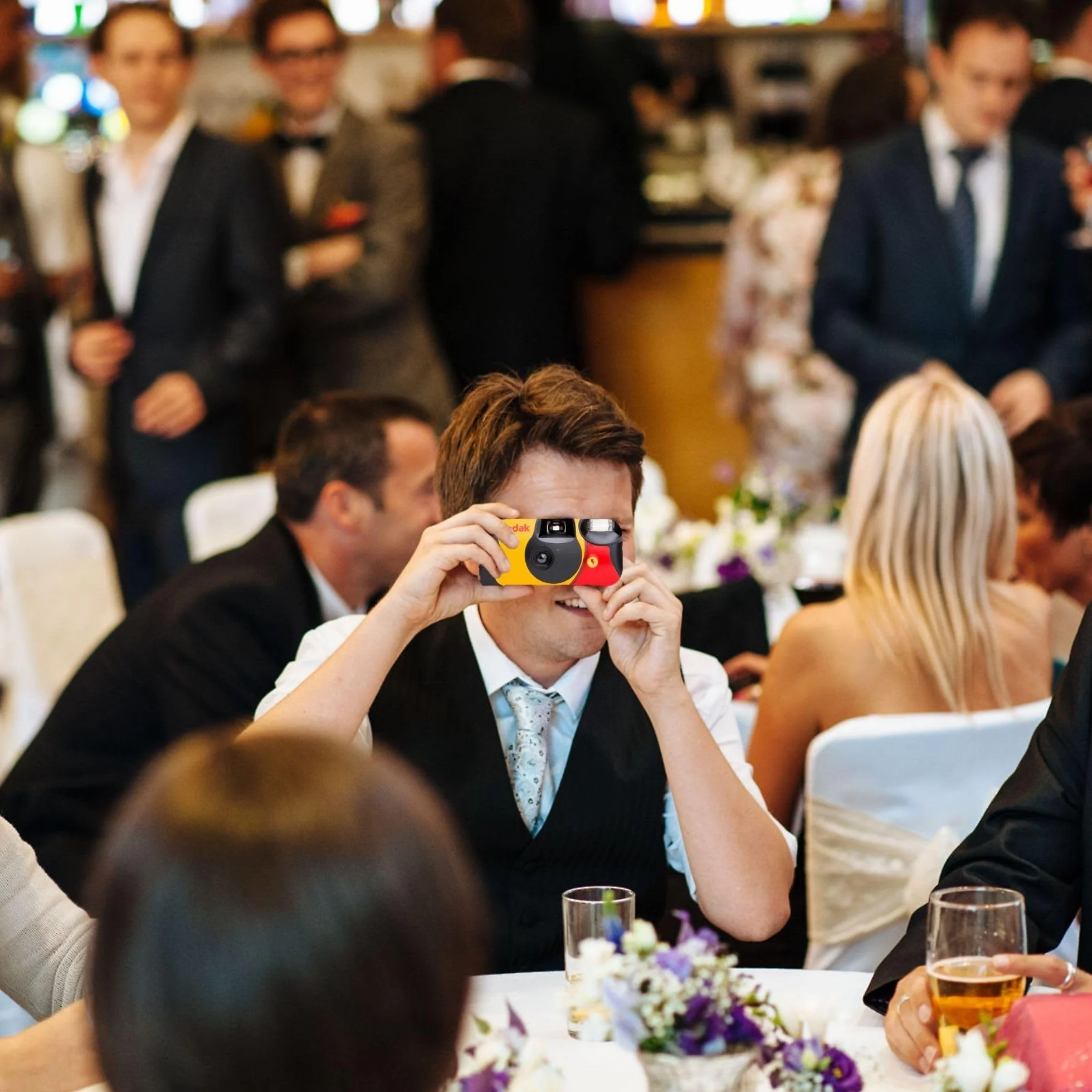Lot d'appareils photo jetables – Comprend 10 paquets d'appareils photo Kodak Funsaver à usage unique 35 mm avec 27 poses et carte d'astuces pour photographie Clikoze