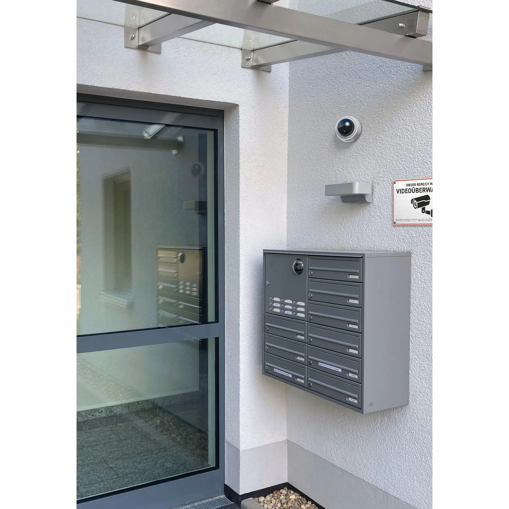 BASI | Lot de 2 caméras dôme factice avec lumière LED clignotante | Caméra factice | Caméra de surveillance pour l'intérieur et l'extérieur protégé | Montage mural au plafond | Blanc | CCTV