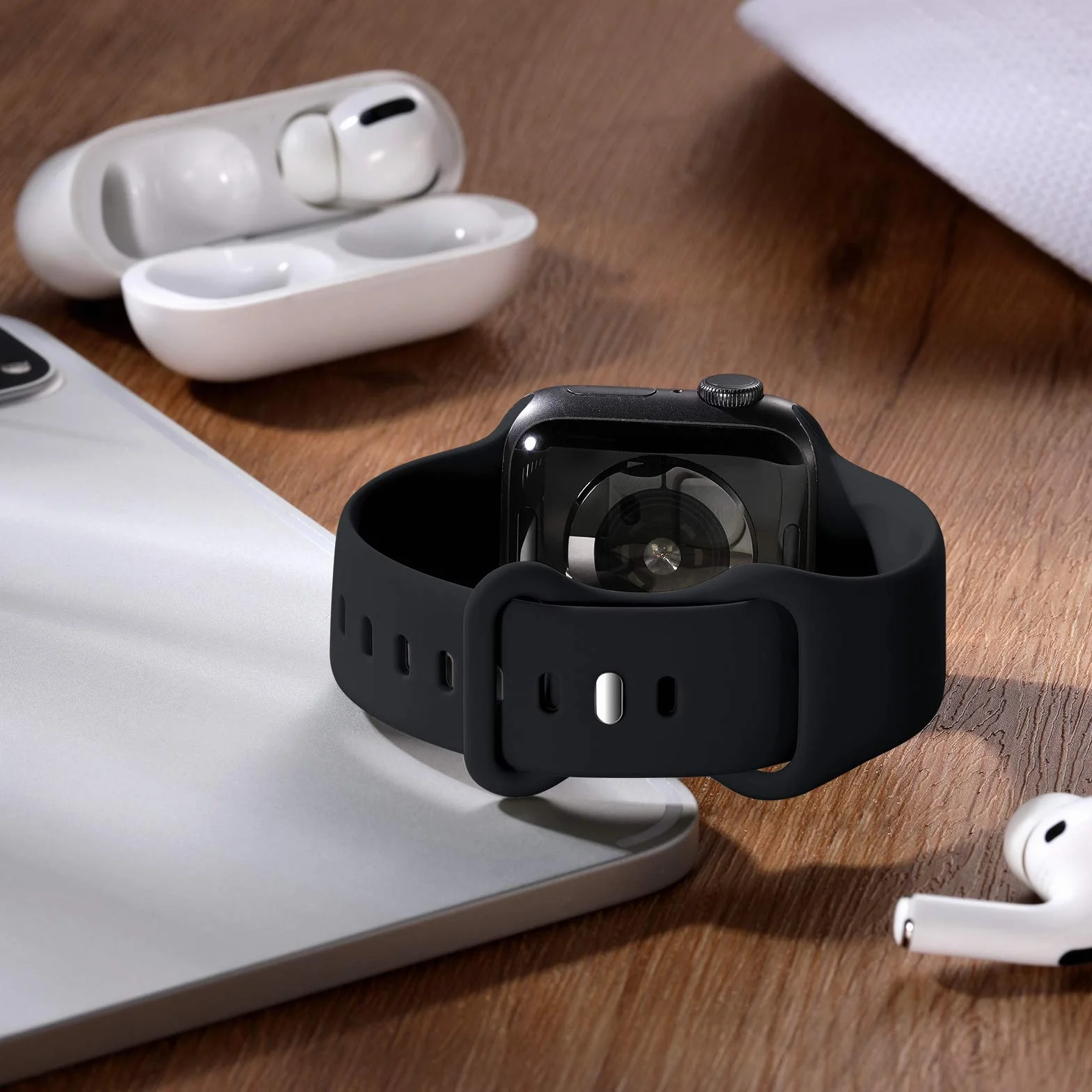 CeMiKa Compatible avec Apple Watch Bracelet 38mm 40mm 41mm 42mm 44mm 45mm 46mm 49mm, Bracelets Silicone de Remplacement pour iWatch SE SE3 Series 11 10 9 8 7 6 5 4 3 2 1, 38mm/40mm/41mm-S/M, Noir