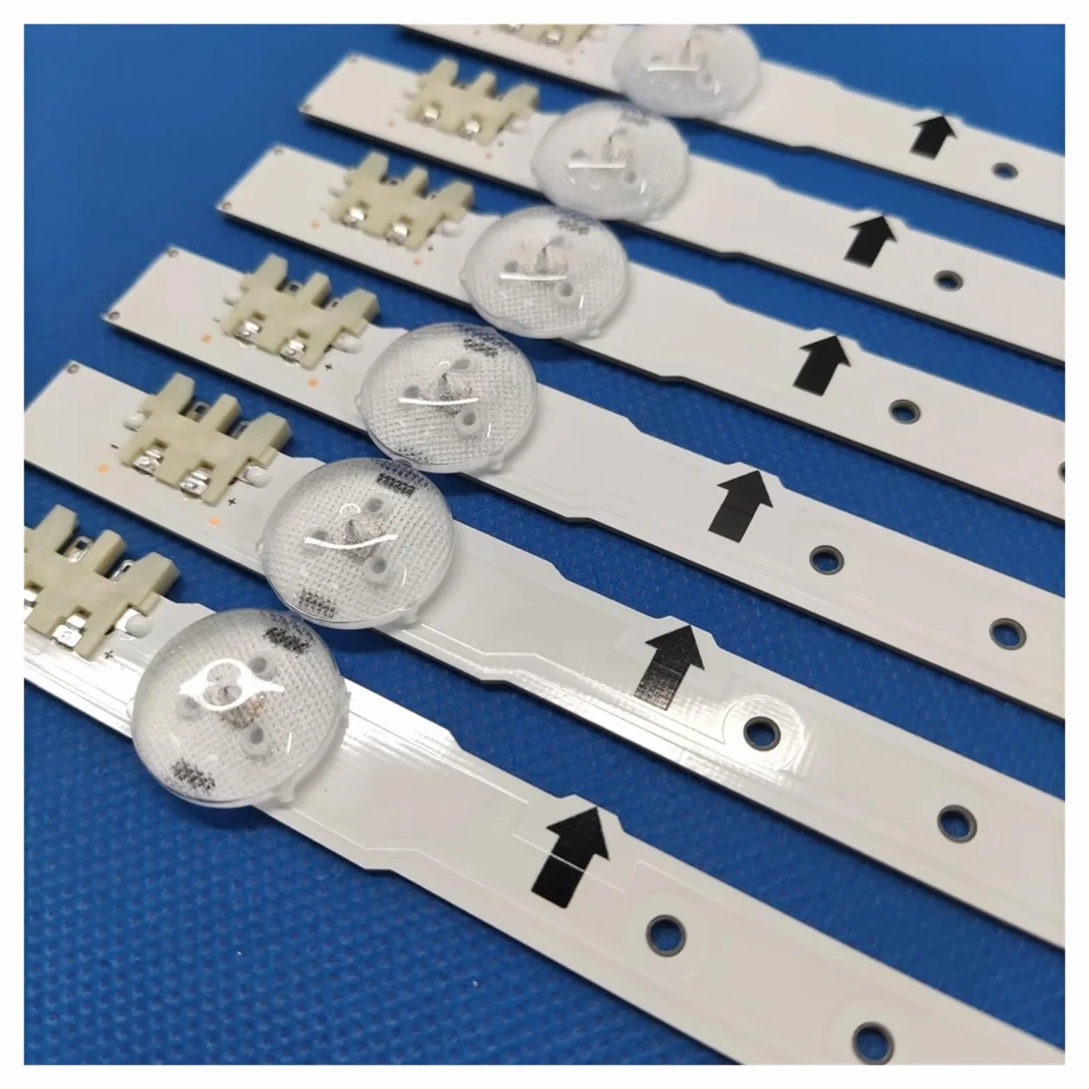 Bande de rétroéclairage LED for modèles UE48H6640, UE48H6650, UE48J5600AK, UE48J5500AW, UE48J6200, UE48J6202AK, UE48H6200AK, 2014SVS48F_3228, D4GE-480DCA-R2