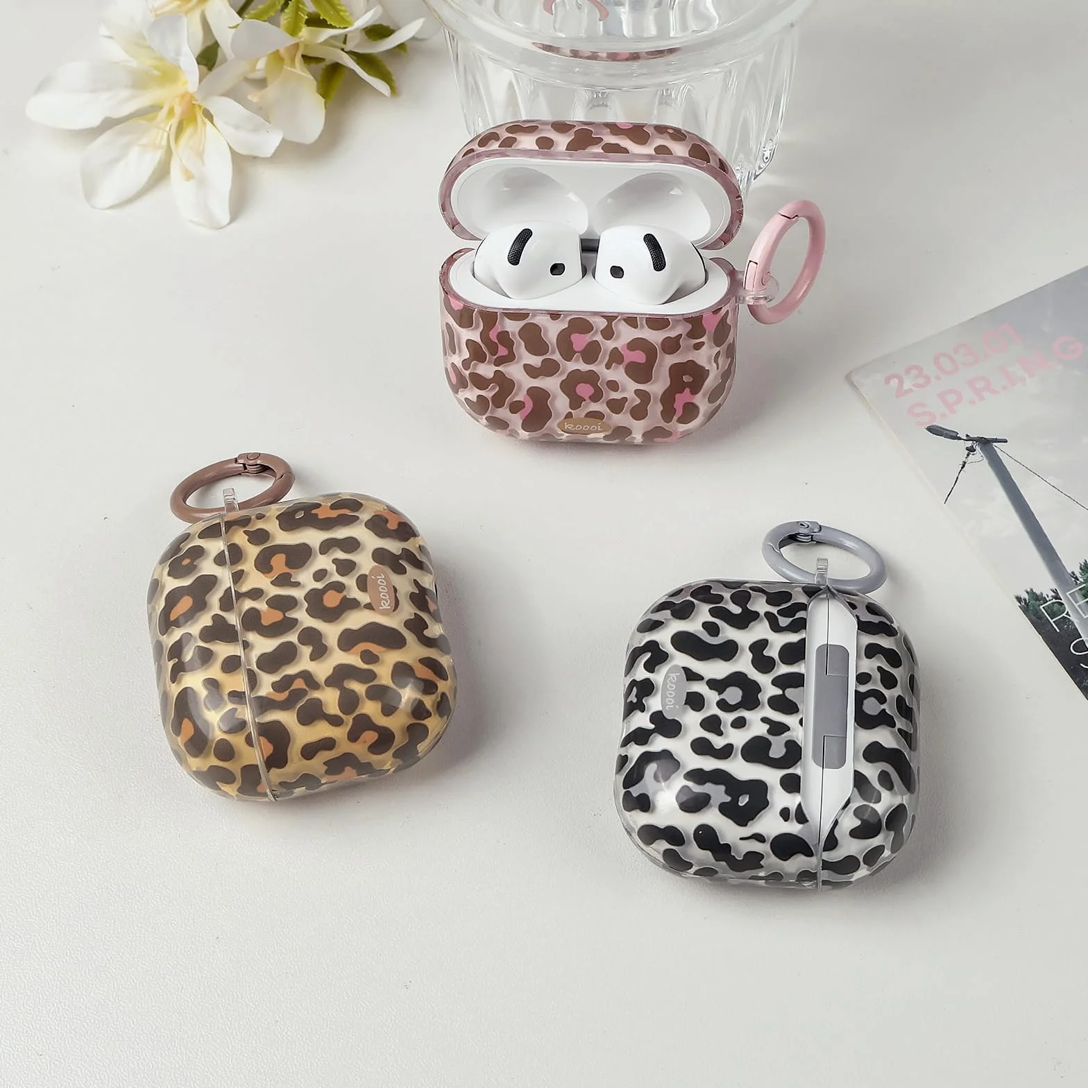 Coque AirPods 4 TPU Transparent Motif Léopard avec Kit de Nettoyage et Porte-Clés, Noir Léopard